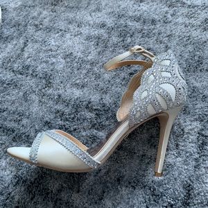 Badgley Mischka Shoe